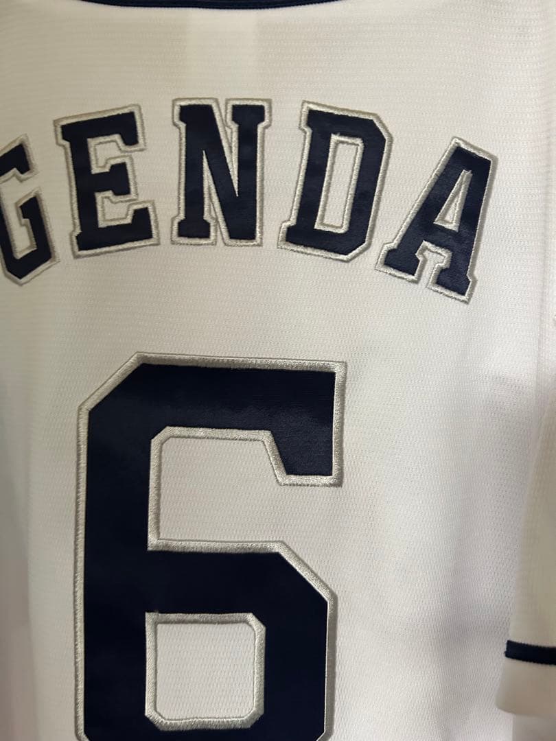 やっぱり源田は源田。リブート源田本人直筆サイン入りユニフォーム