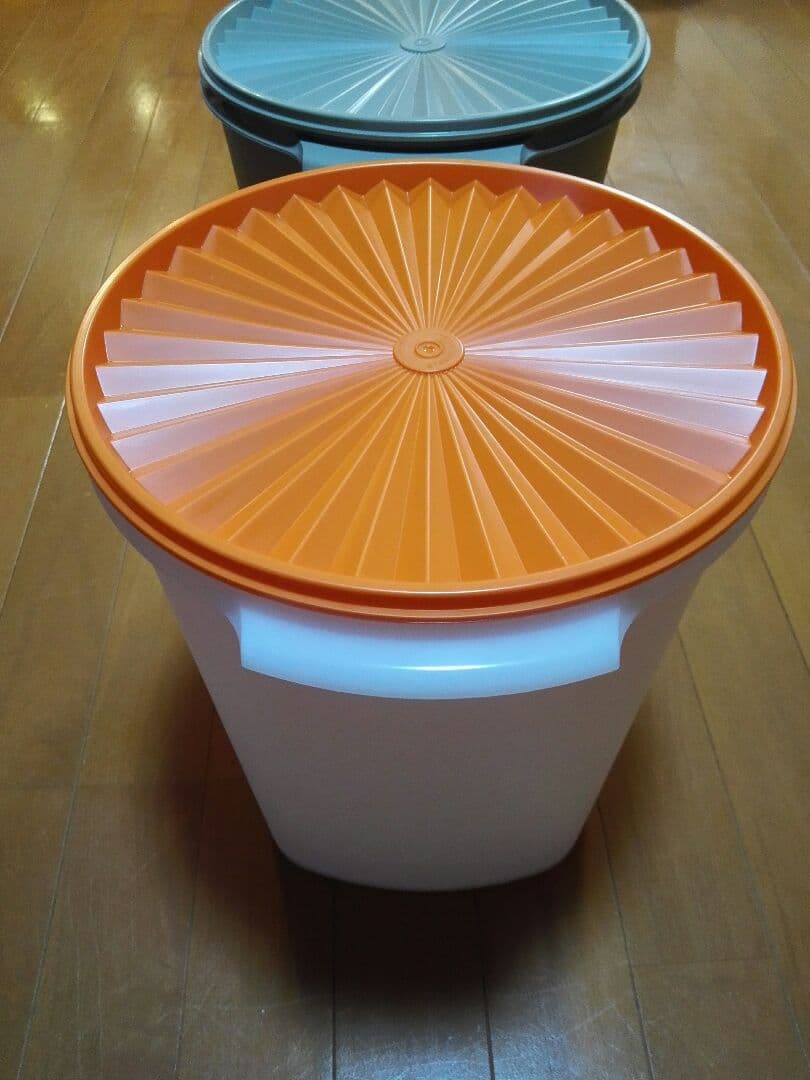 タッパーウェア　マキシクイーンデコレーター　2セット