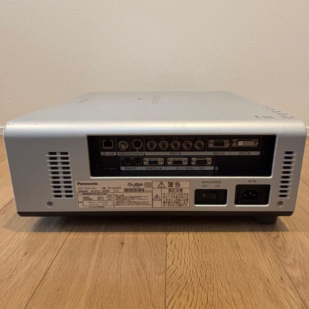 PanasonicDLPプロジェクタPT-D6000S 使用6538h 678h