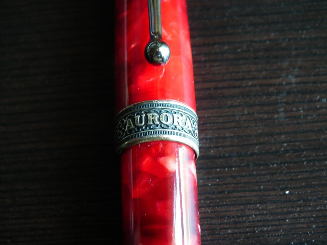 AURORAアウロラ　85周年記念万年筆レッド