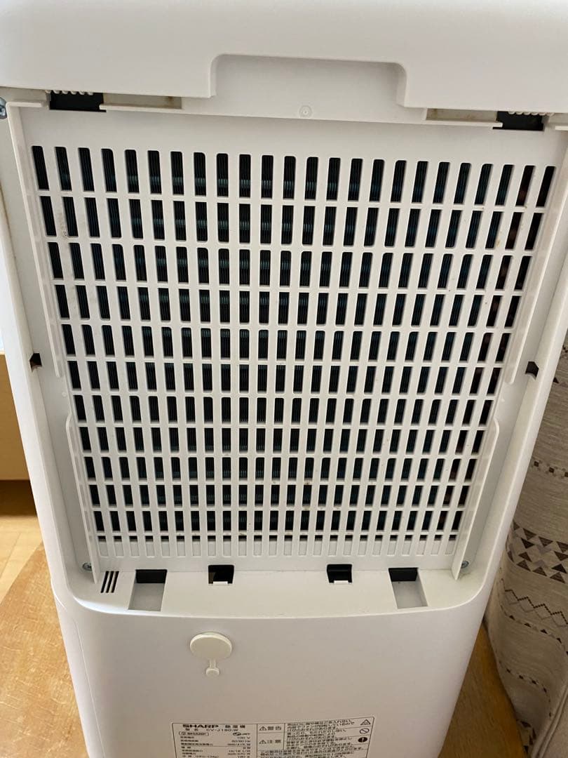 SHARP 衣類乾燥機 CV-J180