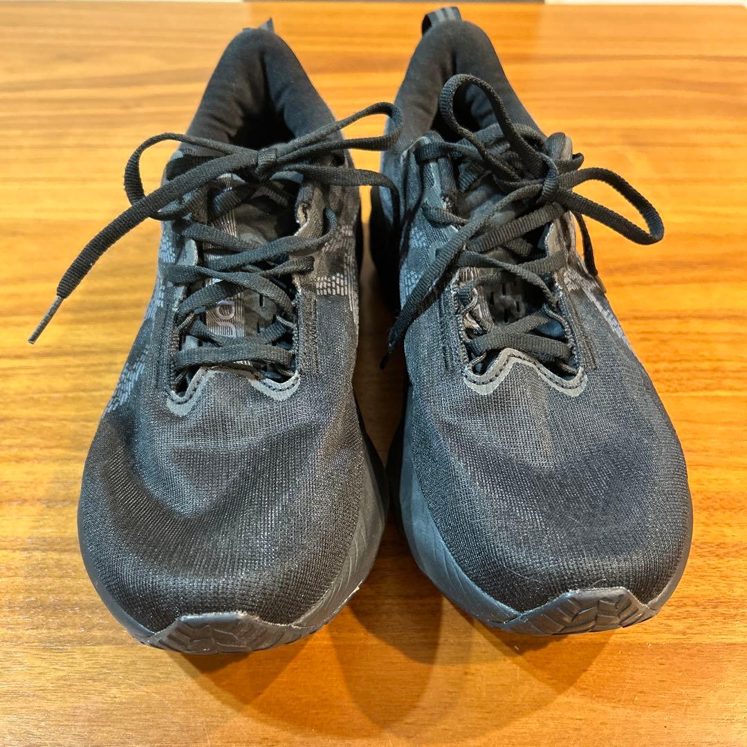 ASICS NOVABLAST 5 ランニングシューズ 27.0センチ【美品】