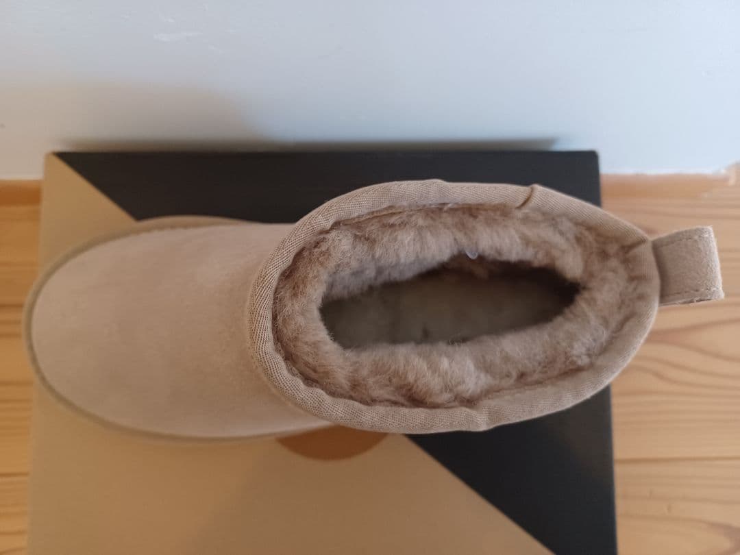 【新品未使用】UGG オーストラリアンシェパード　ショートブーツ