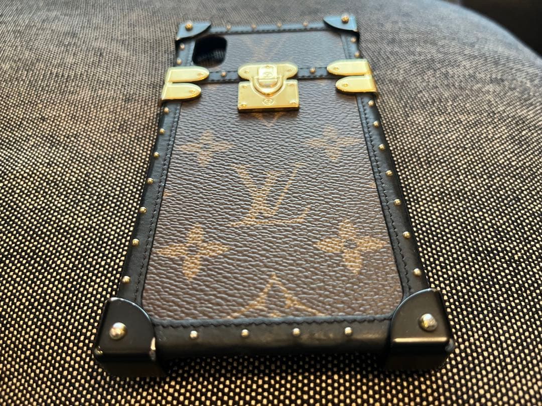 LOUIS VUITTON ルイヴィトン アイトランクiPhoneX XS対応