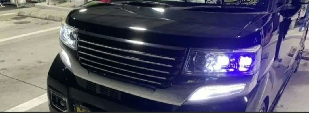 希少 廃盤 クリスタルアイ 3眼ヘッドライト N BOX