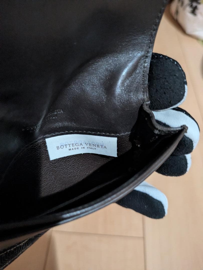 美品 ボッテガ Bottega Veneta 名刺入れ 黒 イントレチャート