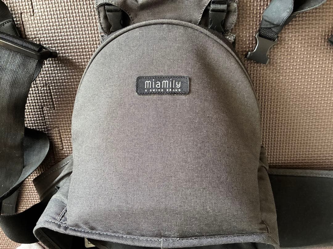 【正規販売店購入/替えのよだれカバー有り】miamily ヒップスター