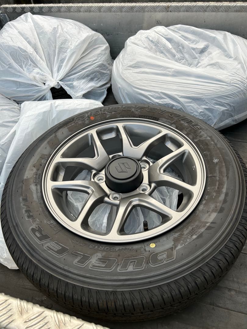 ジムニー新車4本純正ホイール＆タイヤセット