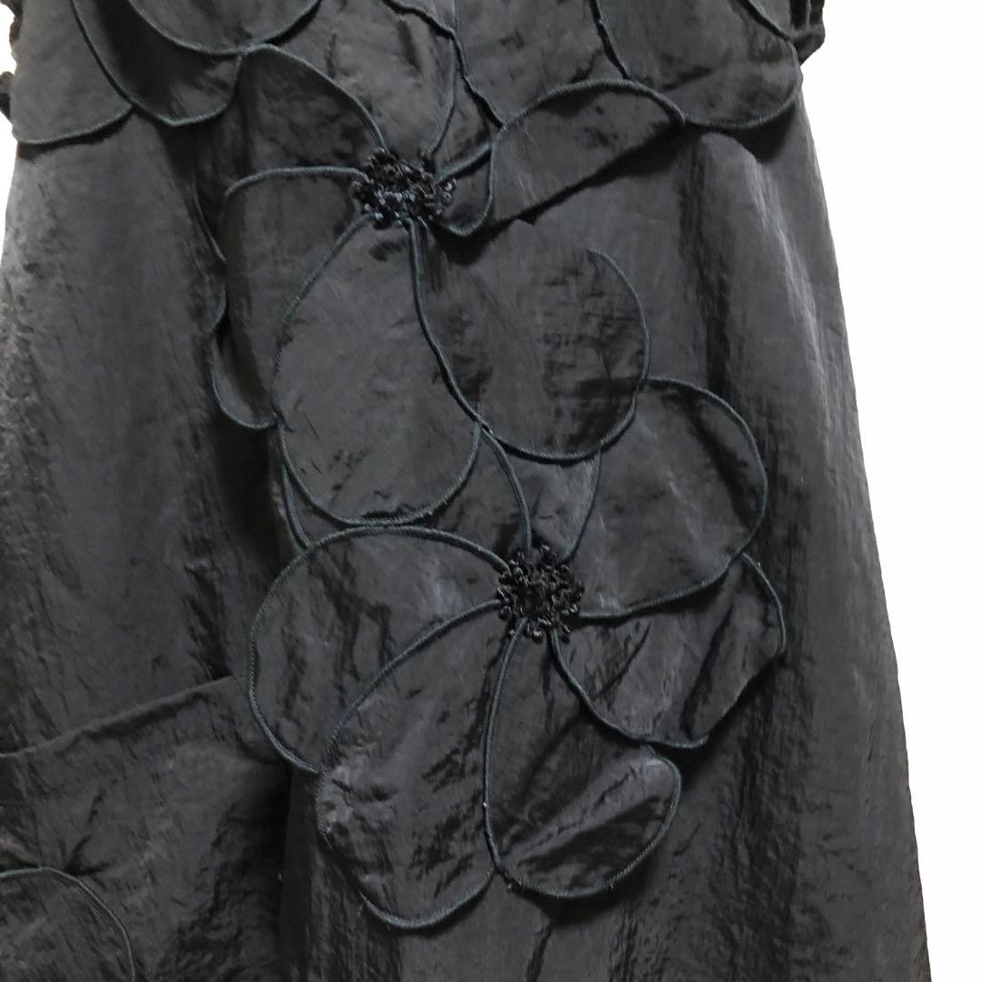 お花モチーフ フリルエプロンドレス