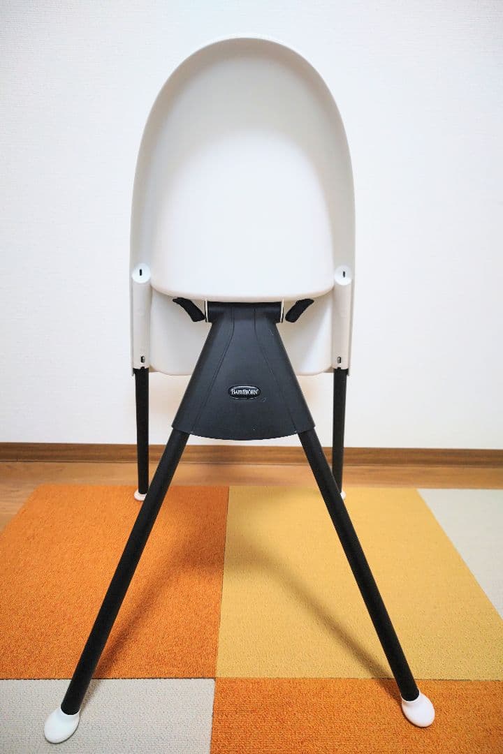 ベビービョルン ハイチェア（セーフティハーネス付き）