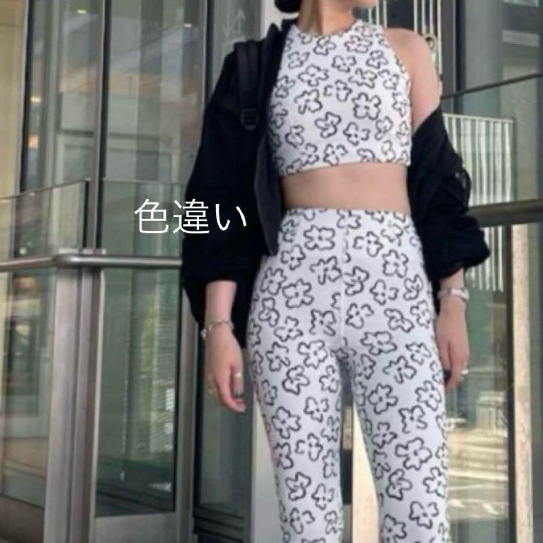 エミ ヨガ 上下 セットアップ 0 ブラトップ レギンス ヨガウェア 花柄 紺