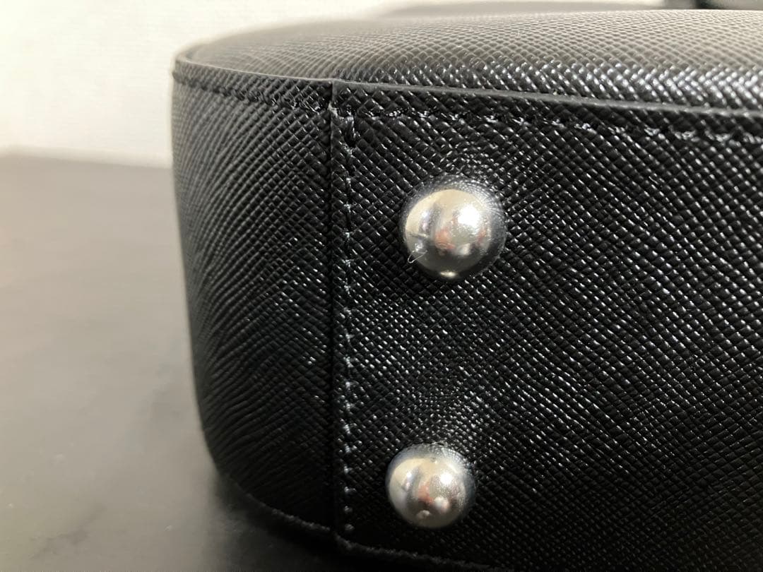 ペッレモルビダ　ビジネスバッグ　ブリーフ