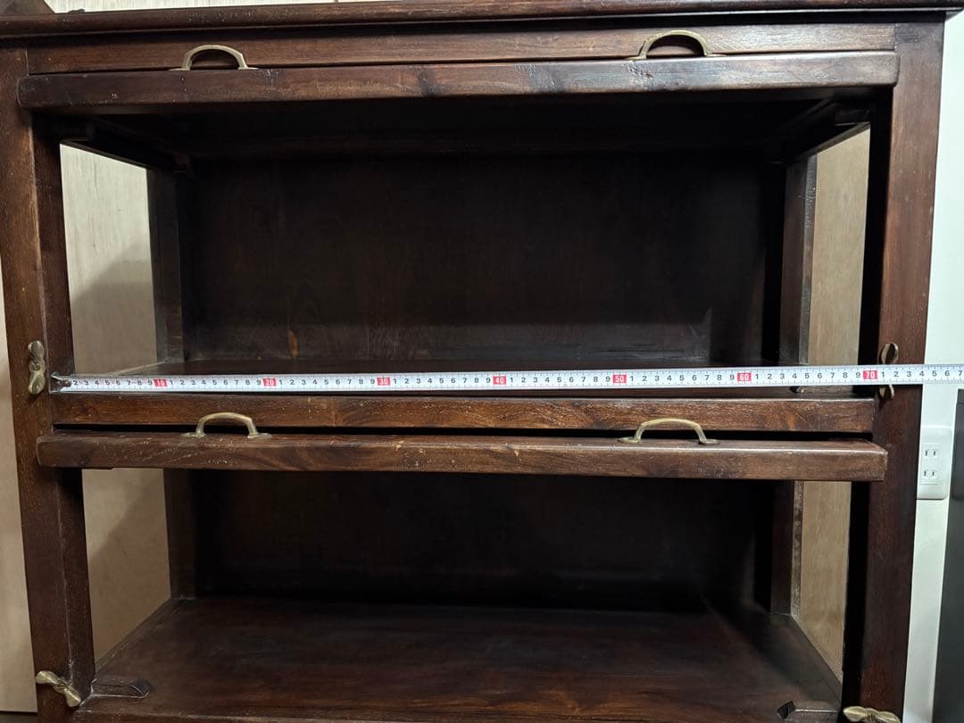 niko and... SWING CABINET 木製ガラスキャビネット 3段