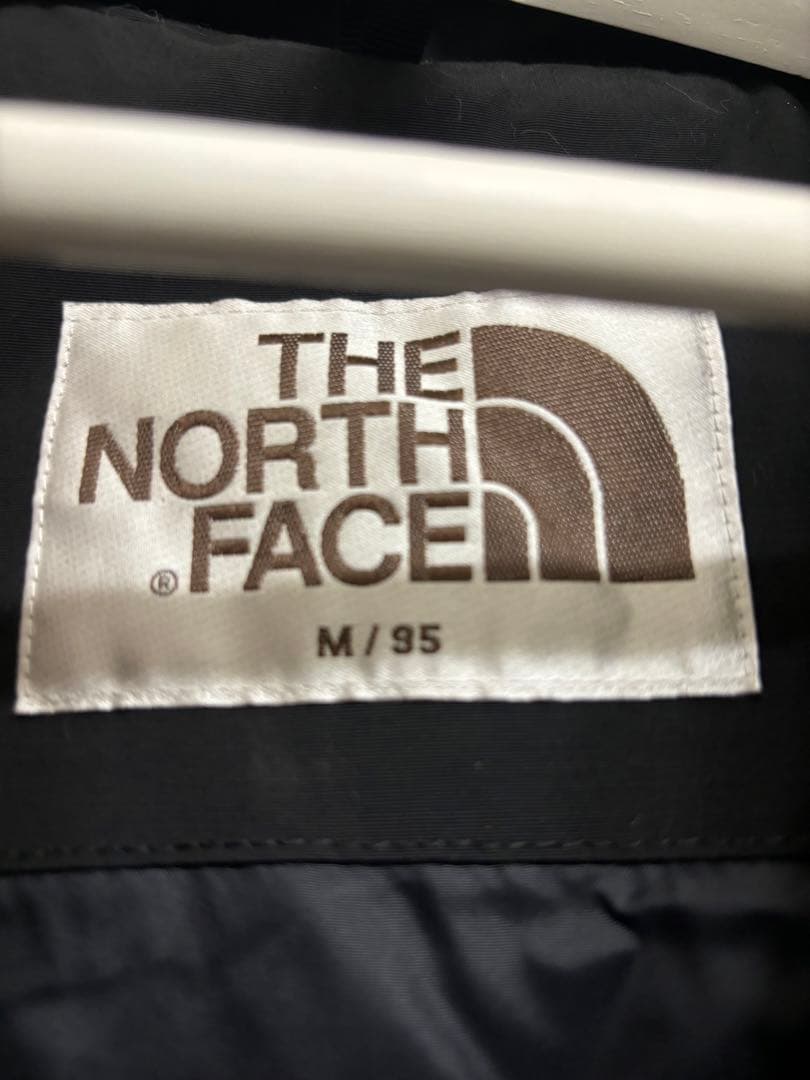 THE NORTH FACE ブラックナイロンジャケット　ホワイトレーベル