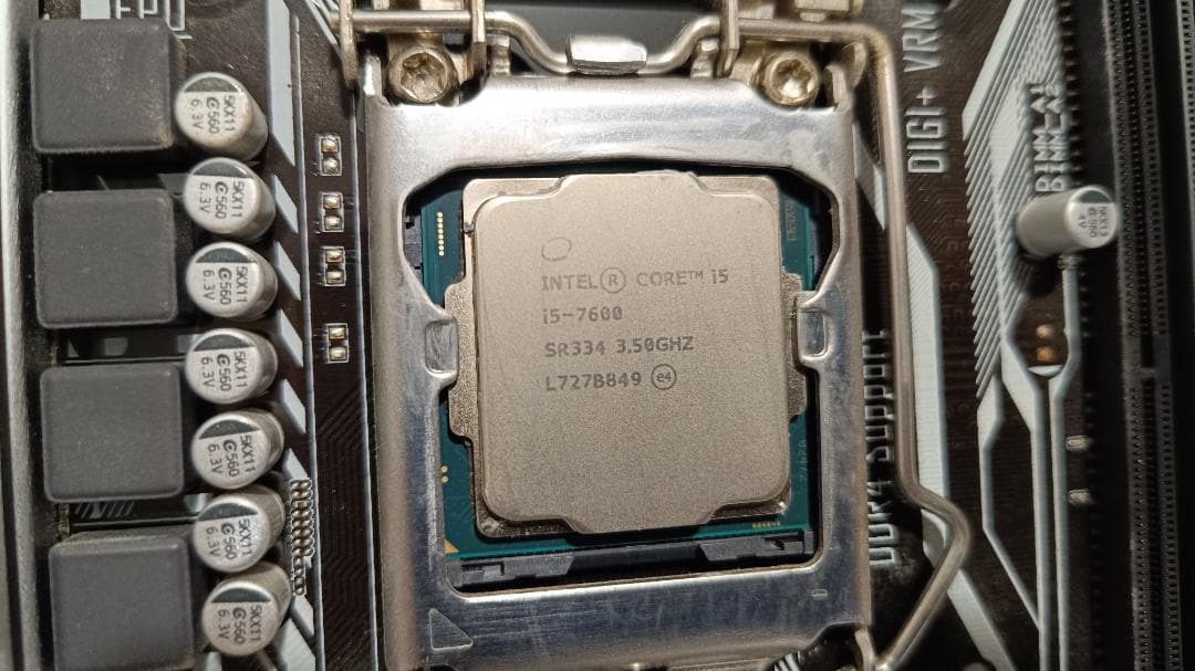 Asus マザーボード h270-plus, intel i5 cpu まとめ