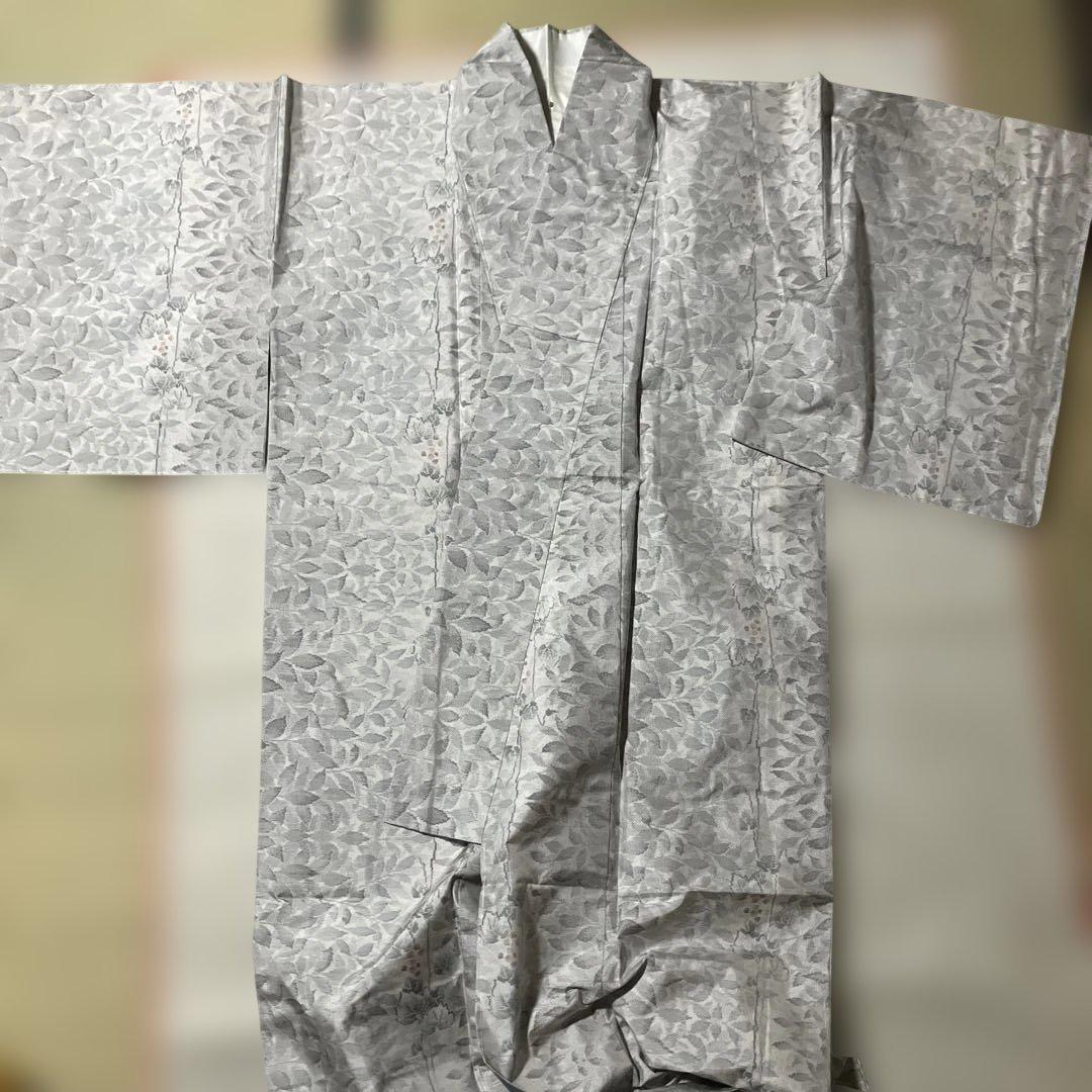 着物　袷　白系　大島紬　都喜エ門　証紙あり　身丈165cm しつけ付き