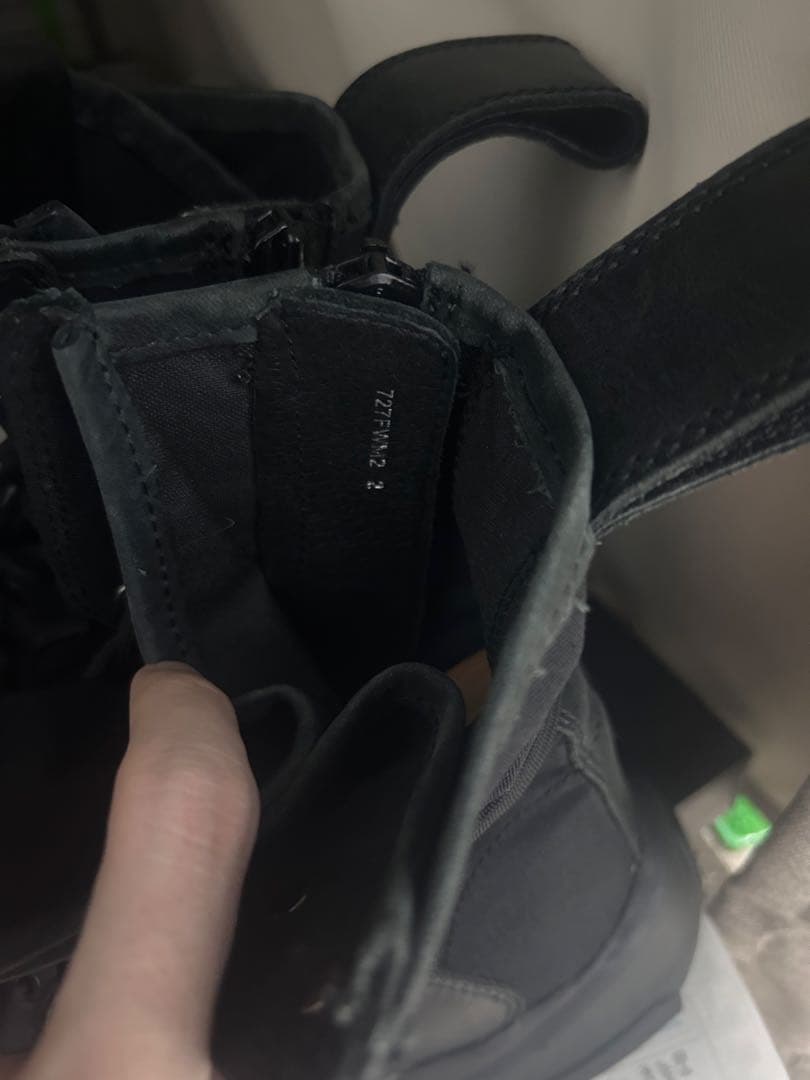 靴 S/S2021 JULIUS - Leather Combat Boots 2