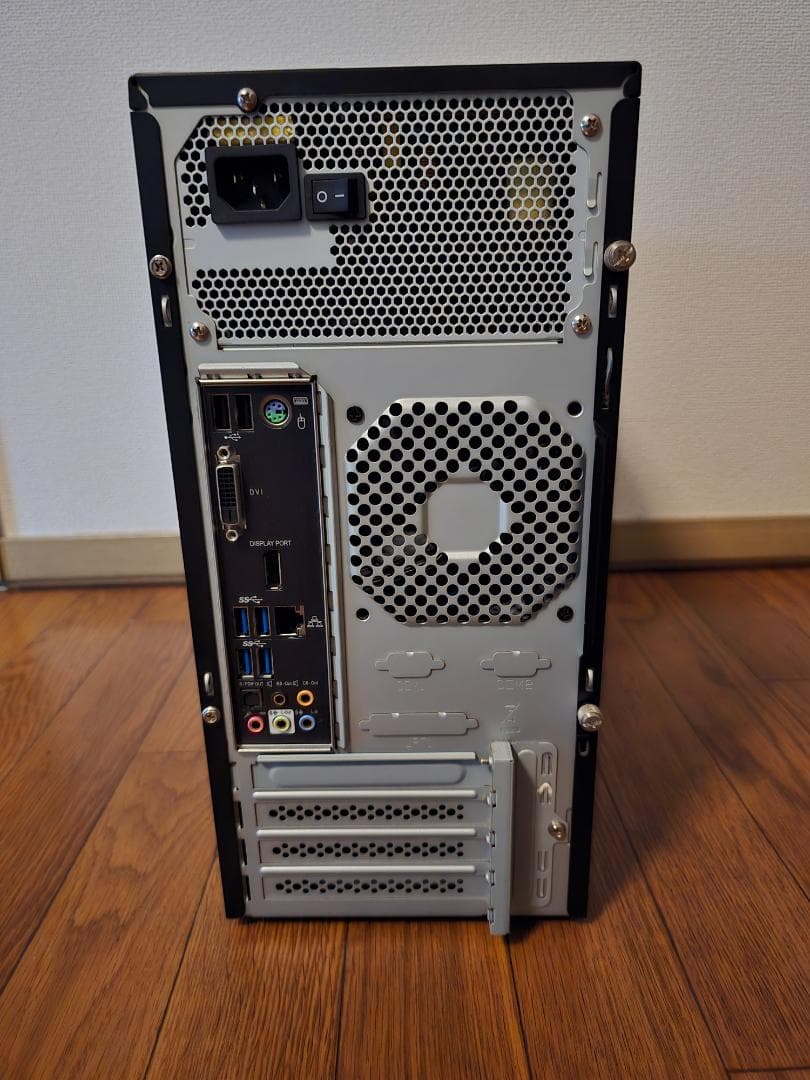 マウスコンピューター／Core-i7-8700K／Mem 16GB／win11