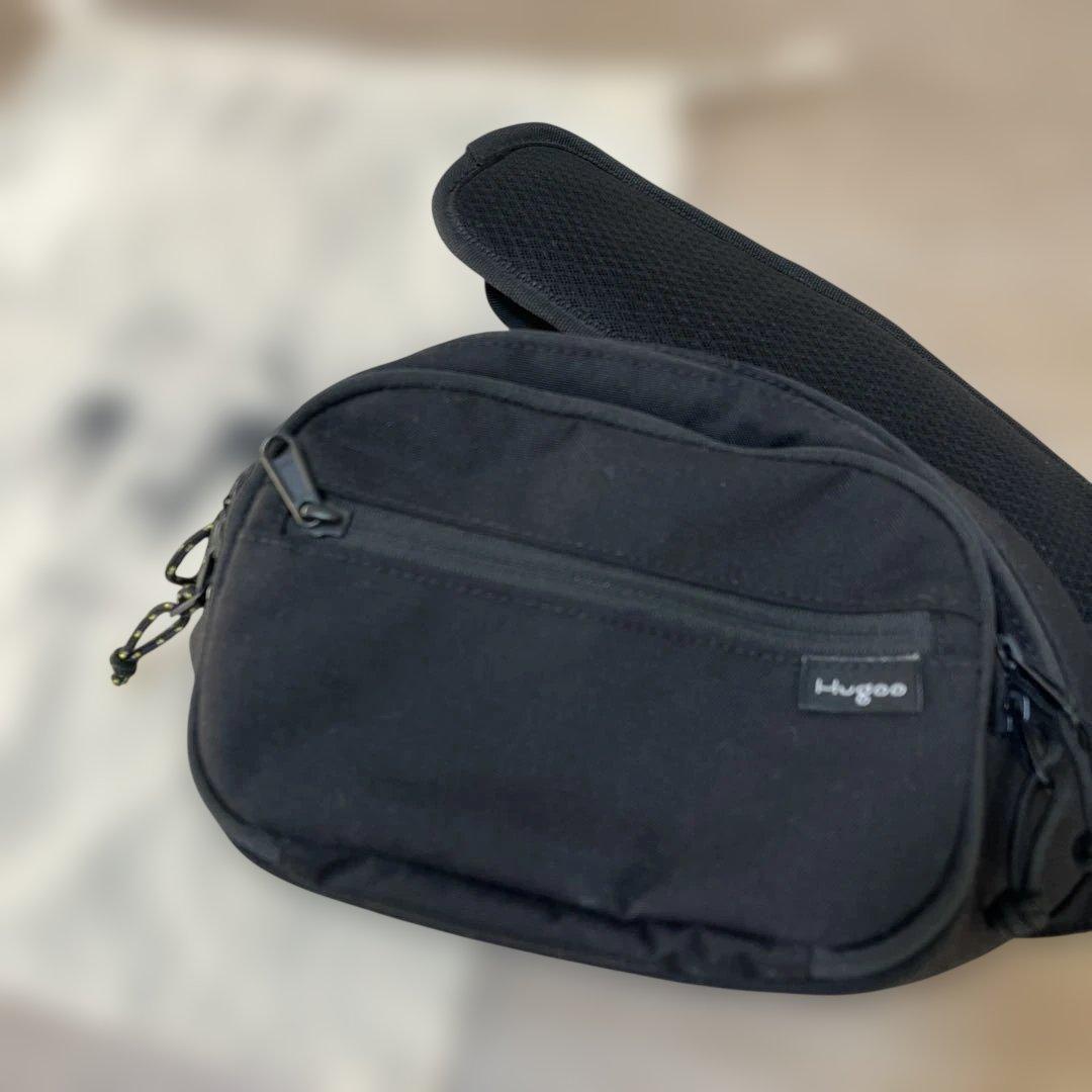 【美品　値下げ中】Hugoo ヒップシート ブラック