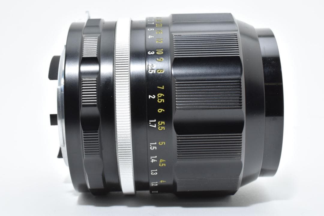 レンズ(単焦点) Nikon P.C Auto 105mm f/2.5 non Ai L0369