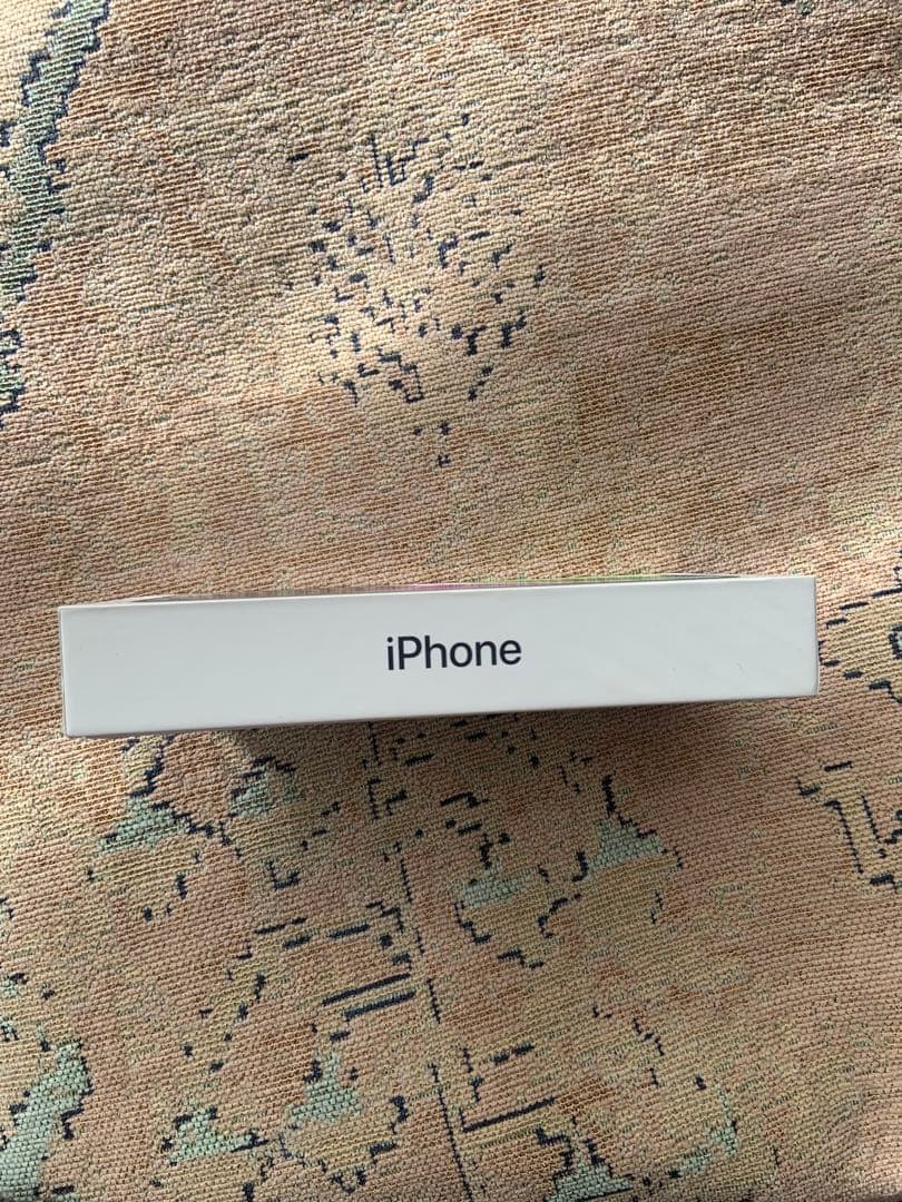 ゆ*]様 【新品・未開封品】　iPhone 14 128GB ミッドナイト