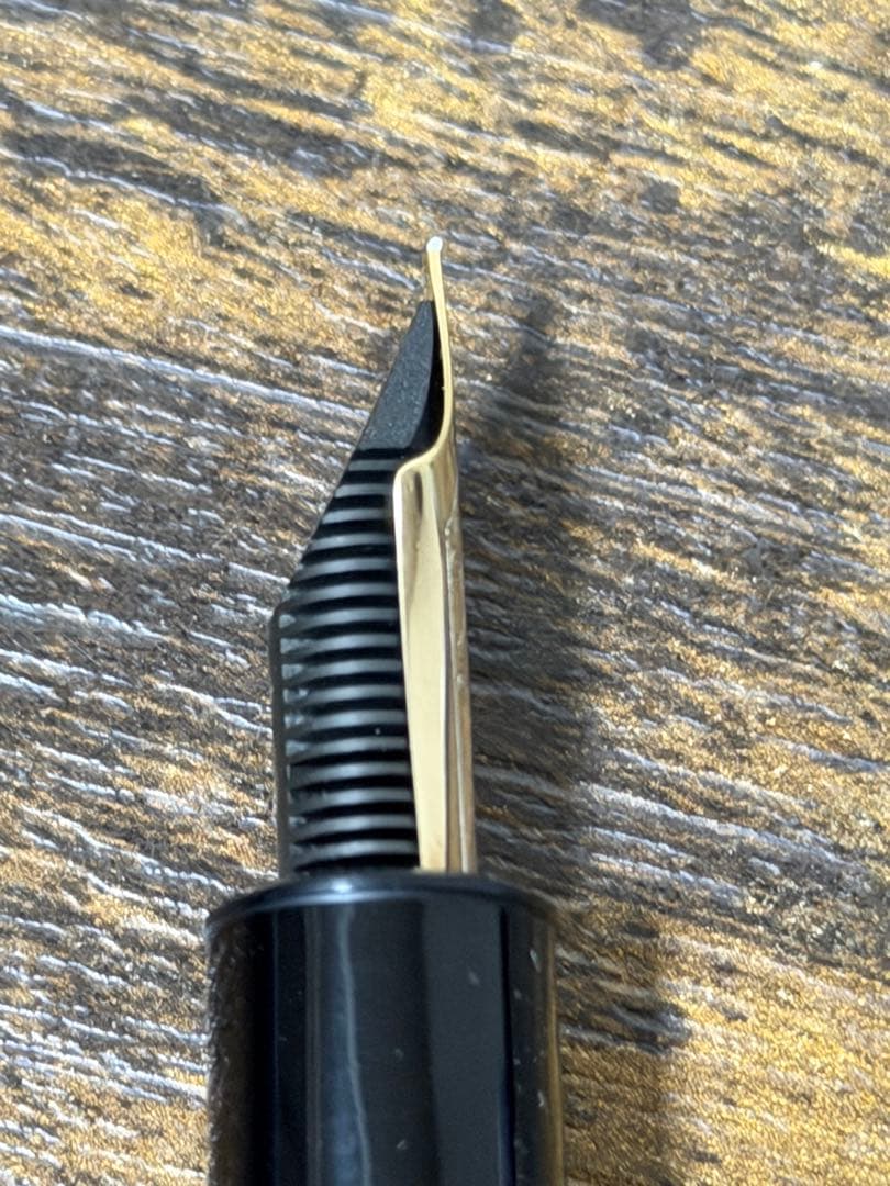 筆記確認&洗浄済　1970年代　モンブラン　149 万年筆　中白　インク窓　中字