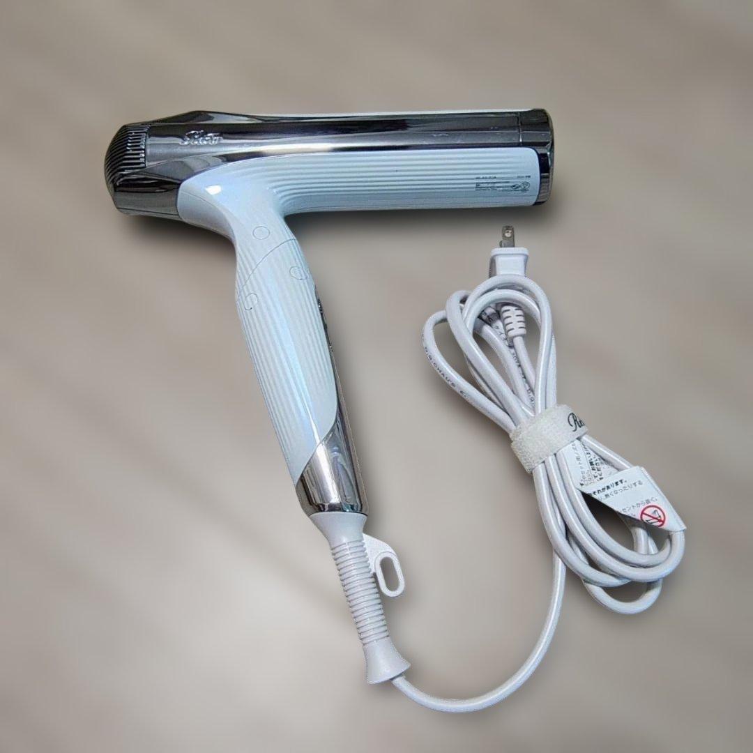 リファ　ドライヤー　RE-AX-02A ジャンク品 J02