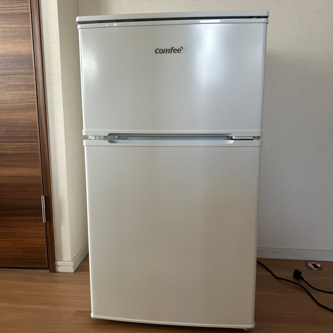 美品　COMFEE' 冷蔵庫 90L 2ドア　右開きRCT90WH/E
