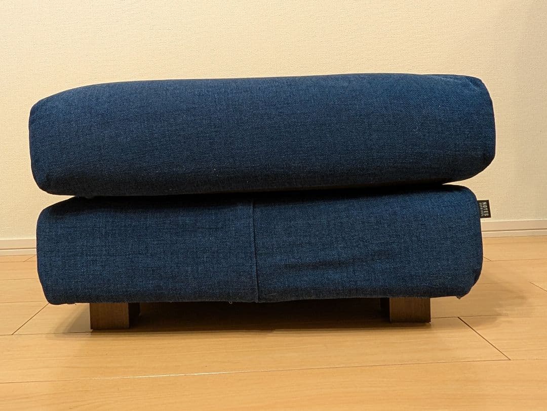 NOYES Decibel Traditional オットマン