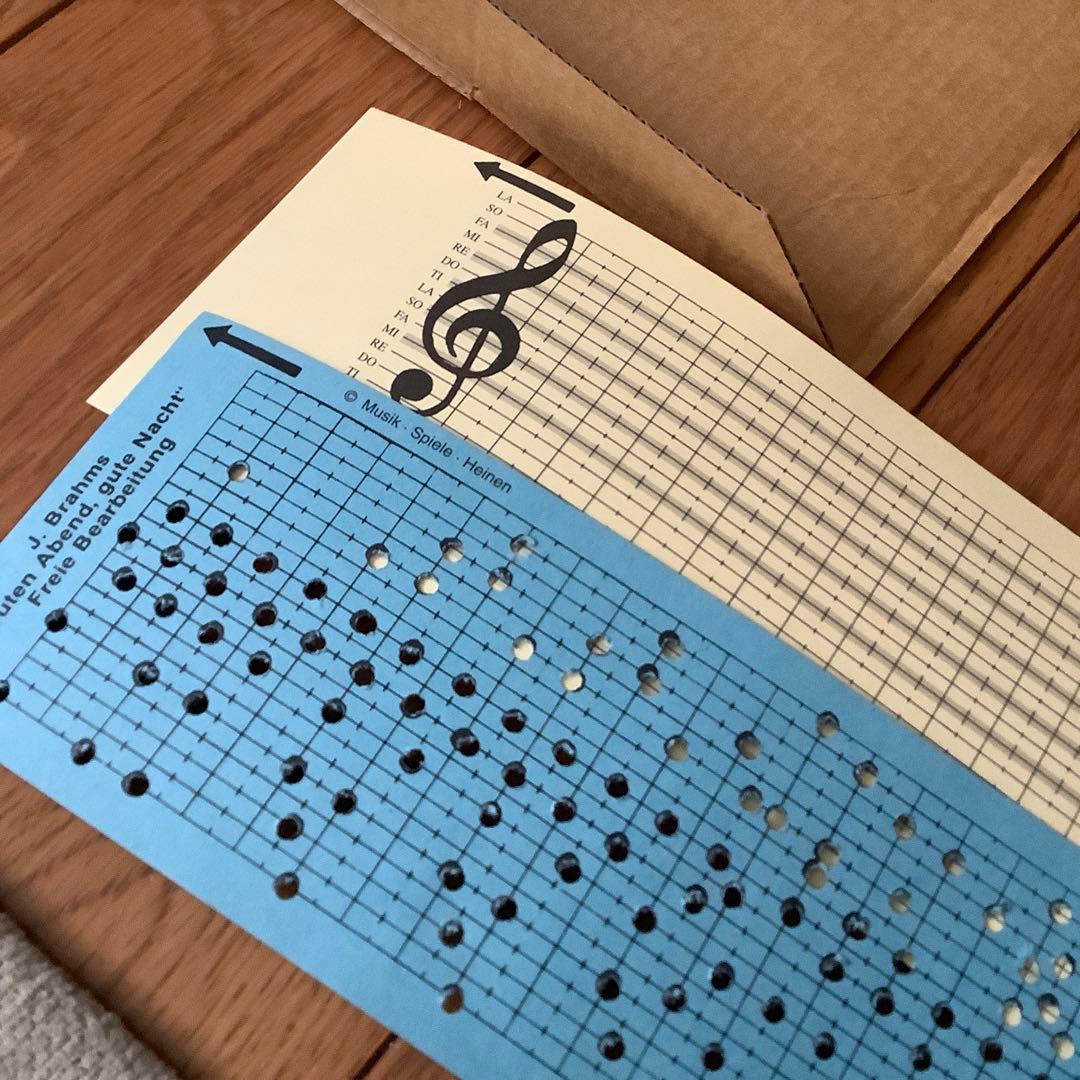 シャーフ社　オルガニート　手回しオルゴール　SCHAAF社