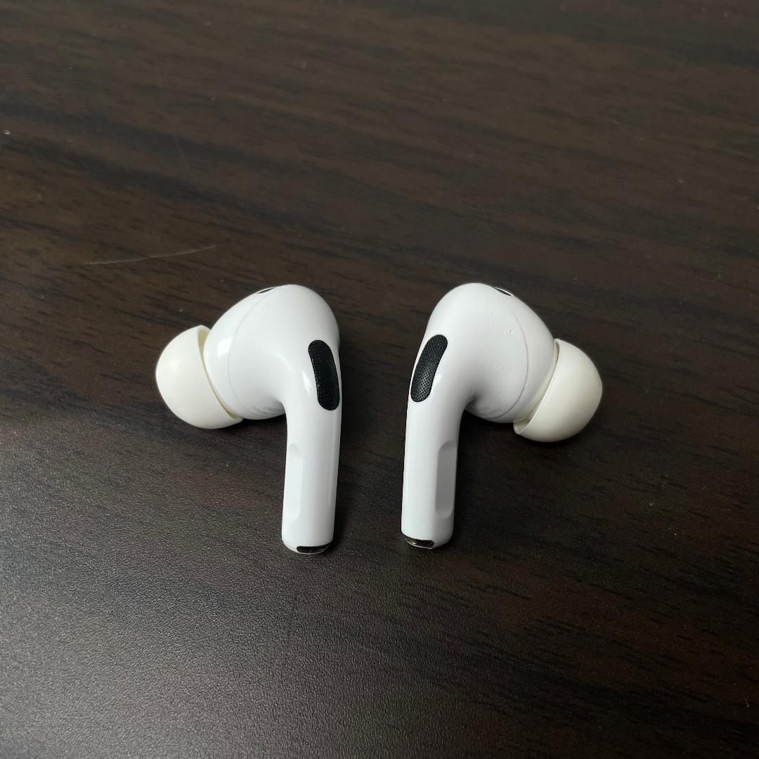 ①AirPods Pro 第2世代 A3048 USB-Cタイプ