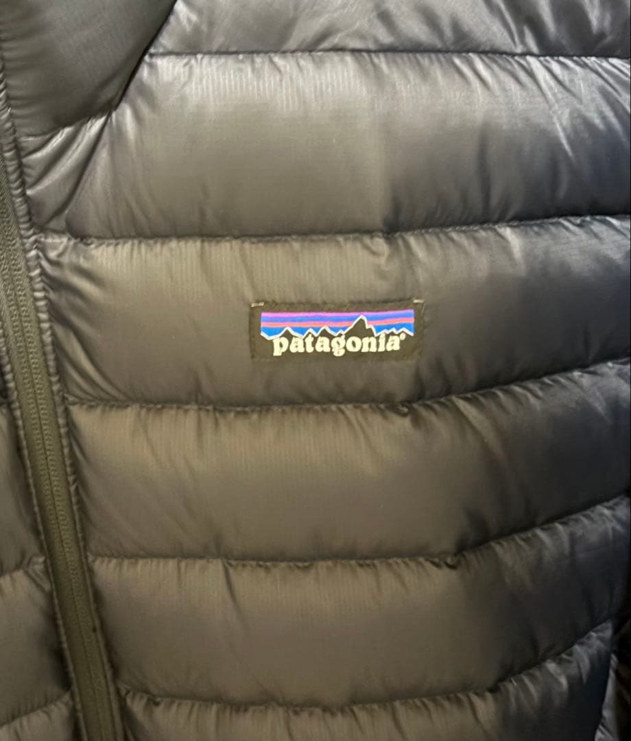 T*o様 パタゴニア ダウンセーター ブラック FA24 サイズXL