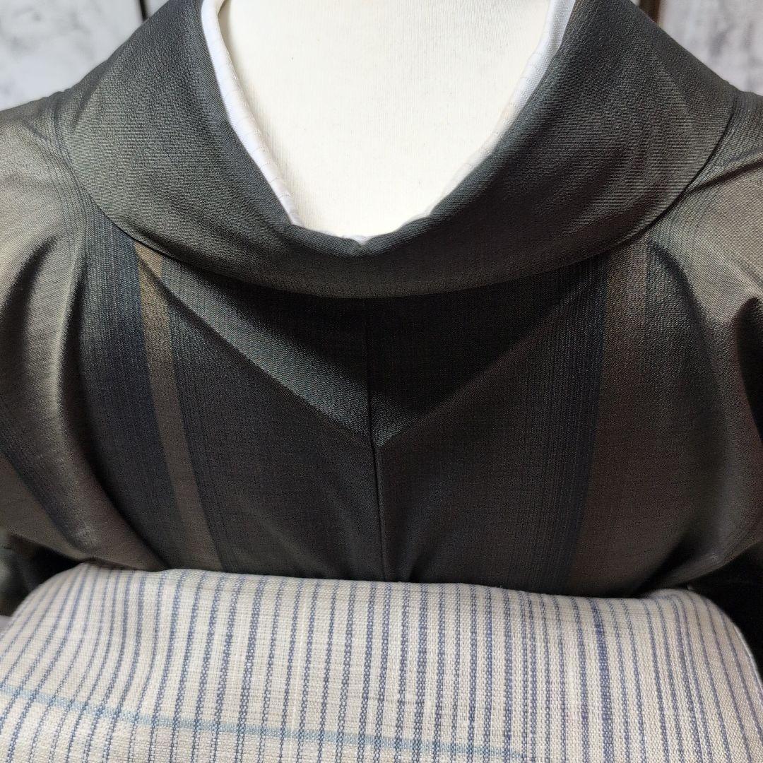 正絹大島紬小紋着物 　ストライプ　モスグリーン系色々