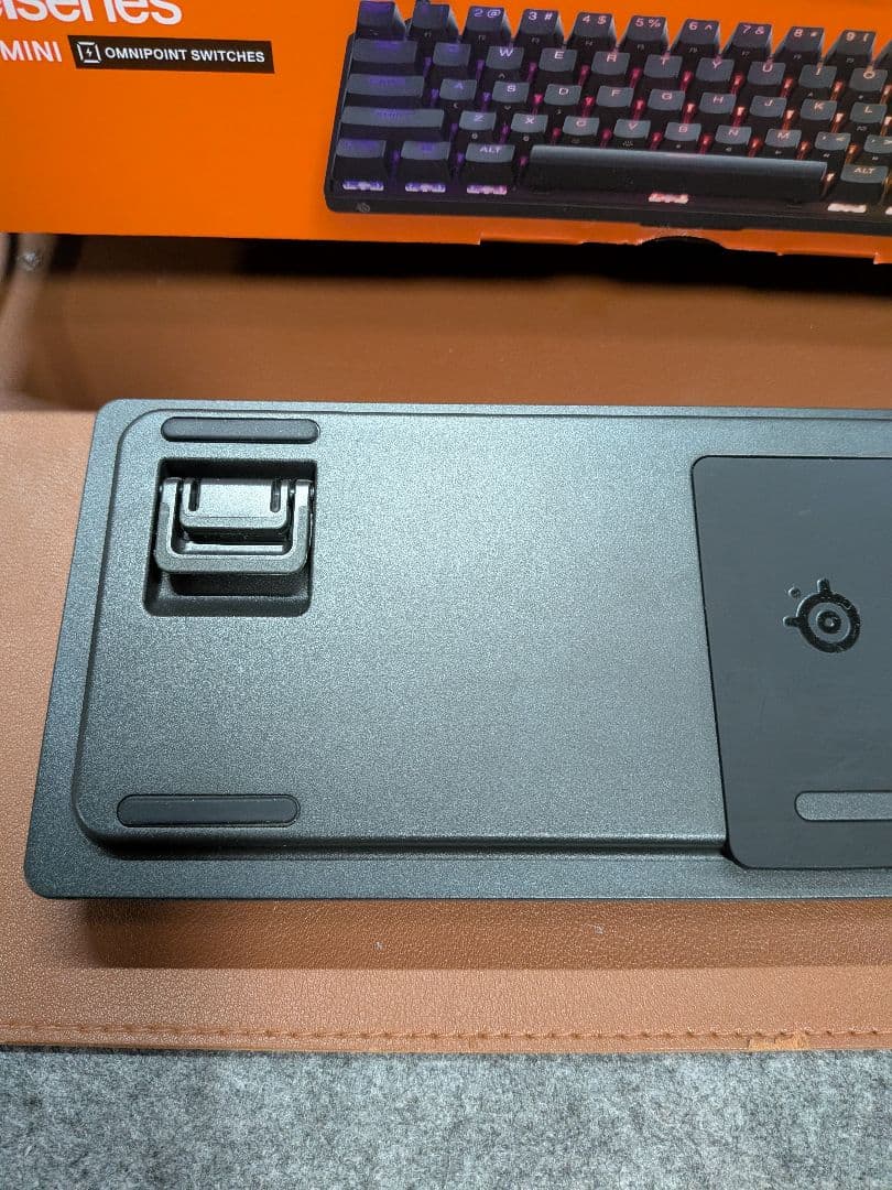 SteelSeries Apex Pro Mini 日本語キーボード 本体