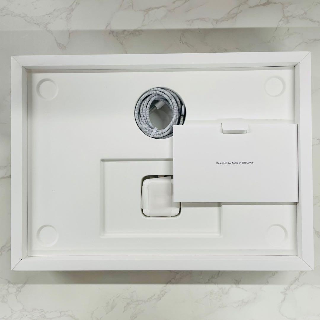 MacBook Air 2023 15インチ M2 8GB 256GB