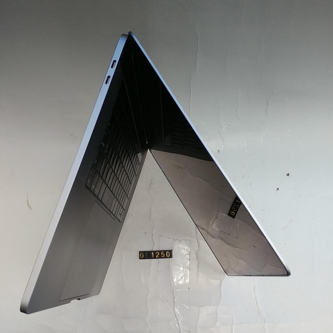 MacBook Pro (15㌅ 2018) i7 16G 250G 管1250