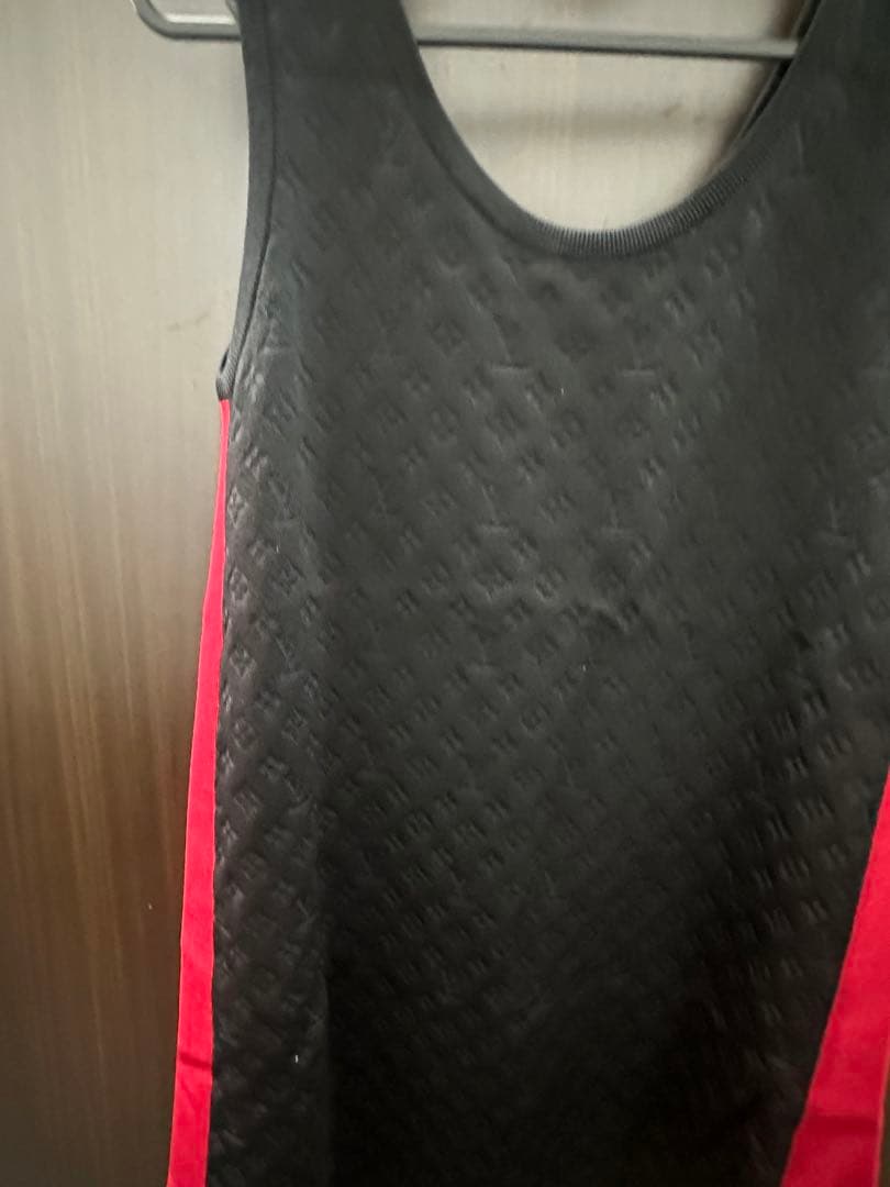 T*P様 美品！LOUIS VUITTON ワンピース ノースリーブ