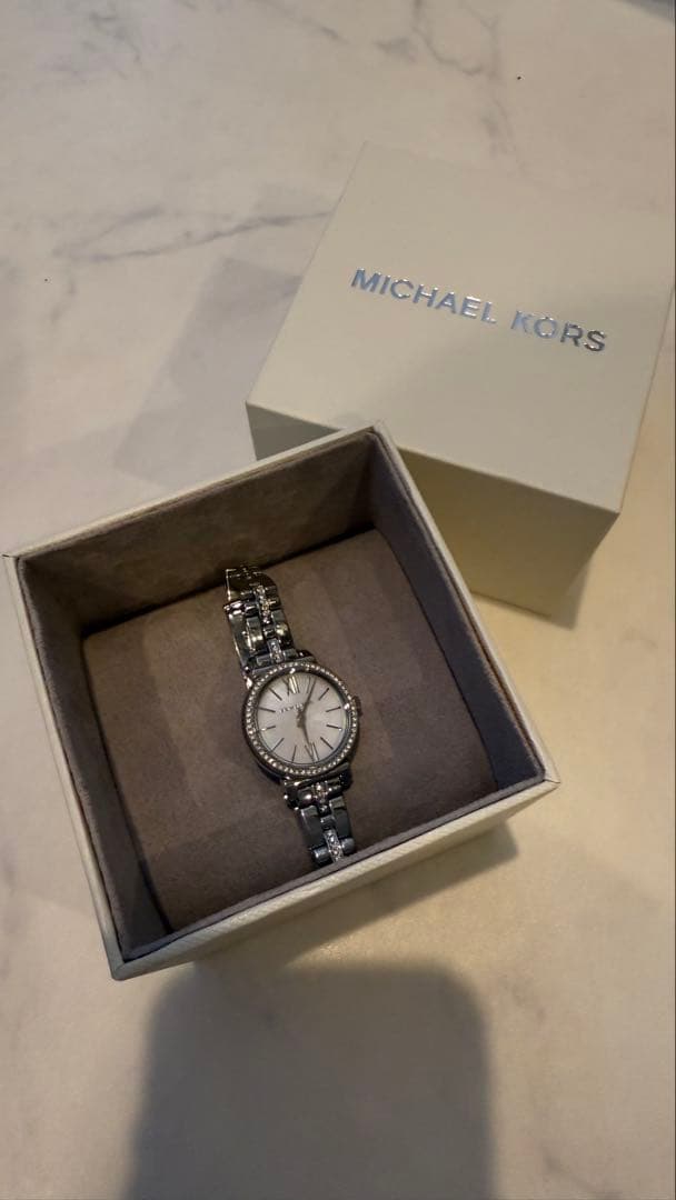 【箱付き】Michael Kors シルバー アナログ時計