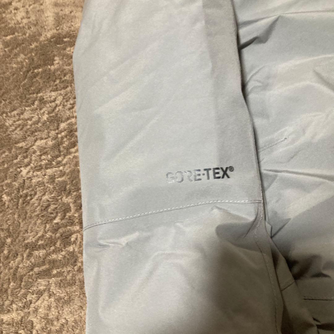 ダイワ　ゴアテックスDWー1908ウインタースーツ