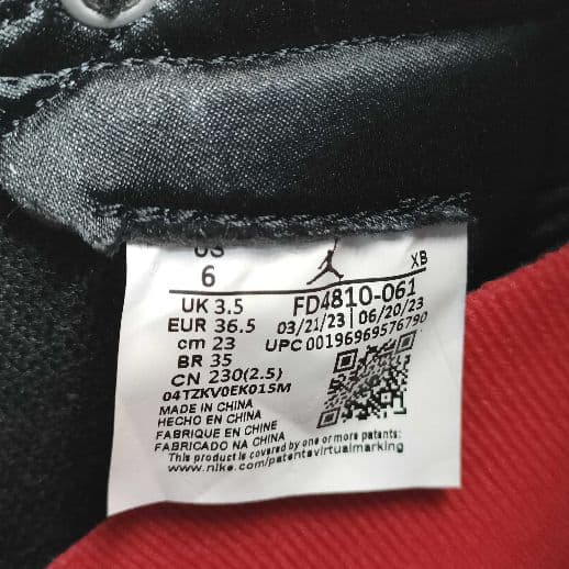 【新品】NIKE AIR JORDAN1 RETRO HI OG 23cm