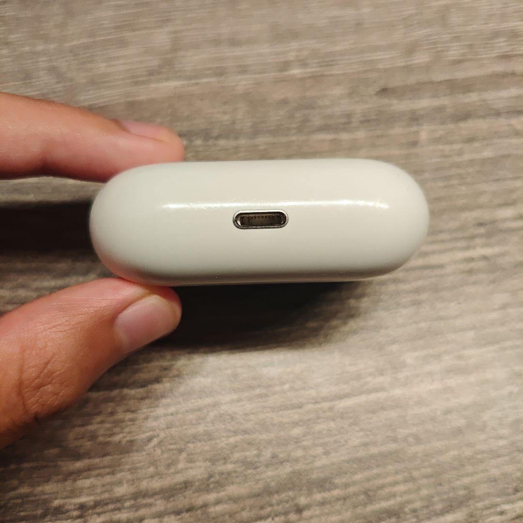 【正規品】AirPods Pro (本体・両耳・ケース付き)