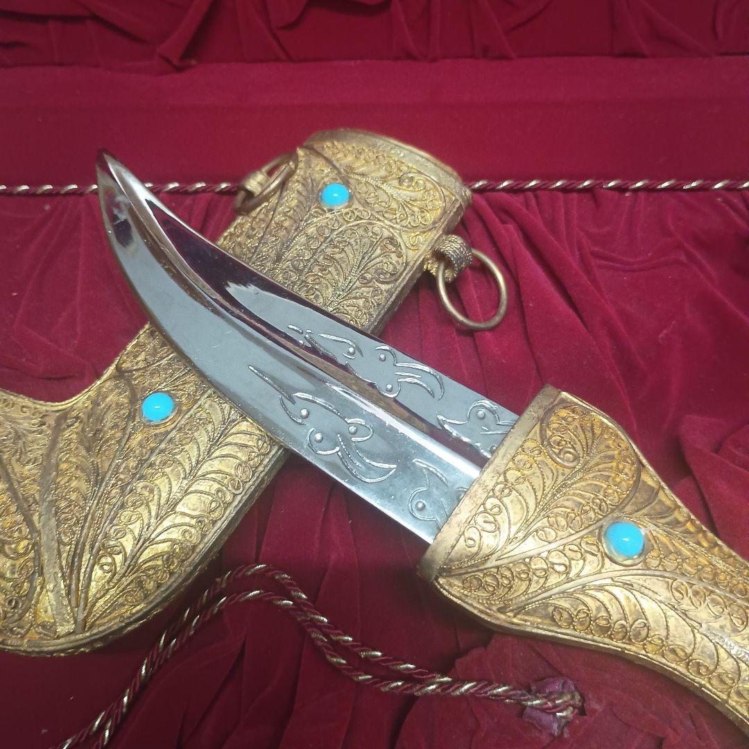 アラブの短剣　ハンジャル　オマーンの伝統工芸品　アンティーク
