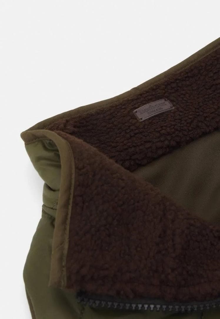 【新品・未使用】Barbour dog coat