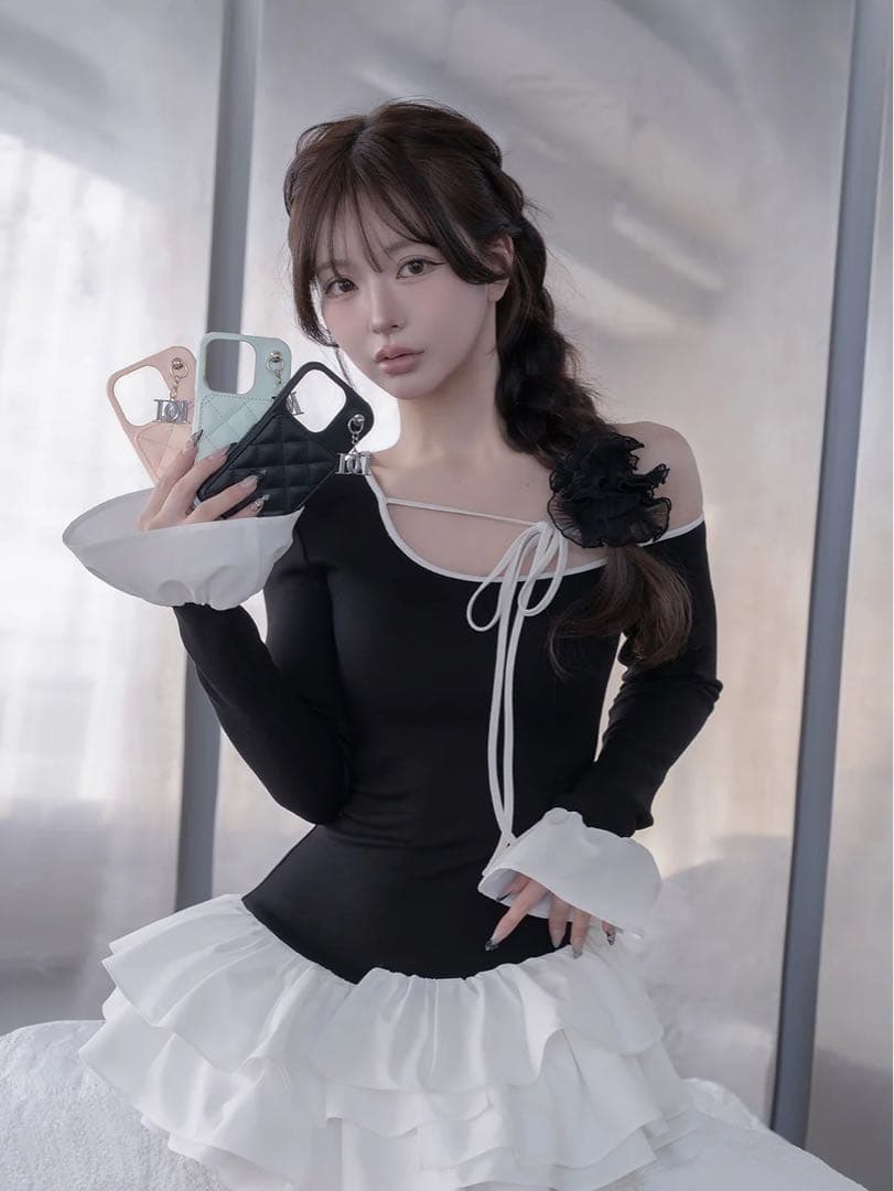 キルティングミラーDDチャームiPhoneケース iPhone16pro ピンク