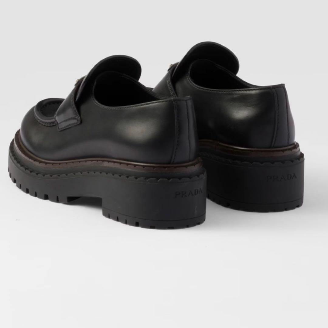 【美品】プラダ レザーローファー