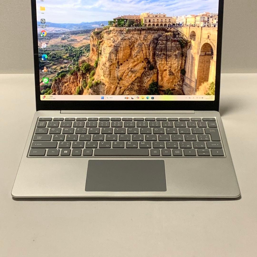 【美品】Surface Laptop Go2 タッチパネル パソコンPC
