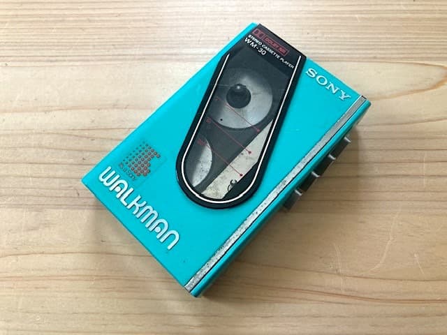 美品 高音質 整備済完全動作品 ソニー WM-30 グリーン 超レア色