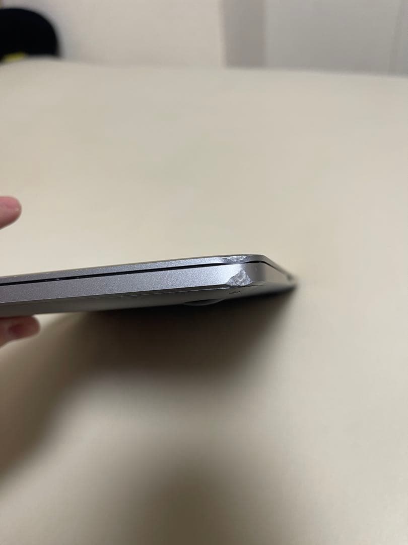 MacBook Pro 2020 13インチ 512GB 8GB