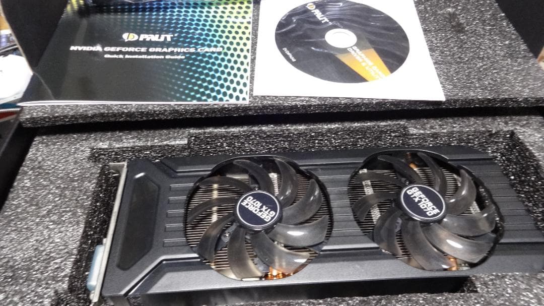 PALIT GeForce GTX 1070 8GB デュアルファン