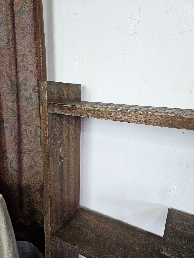 日本のアンティーク 古い木製のオープンラック ウォールシェルフ 飾り棚